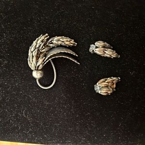 Vintage Continental Silver-plated Wheat Sheaf Brooch and Earrings Set